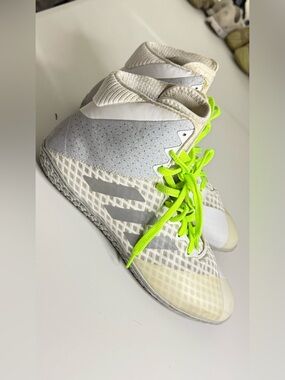 Adidas Mat Wizard Hype White/Silver Wrestling Shoes Size 11.5